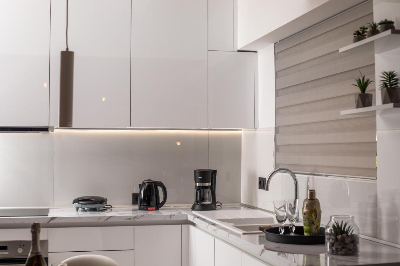 Rhodes Diamond Luxury Flat In The Heart Of Town Apartment Rhodes City Екстериор снимка
